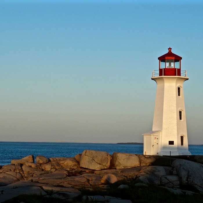 lighthouse-at-sunrise-700x700